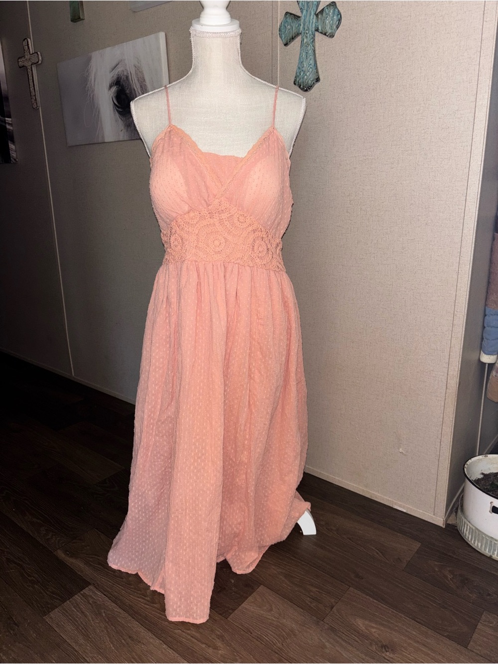 white birch Peach Lace Waist Spaghetti Strap Maxi Dress